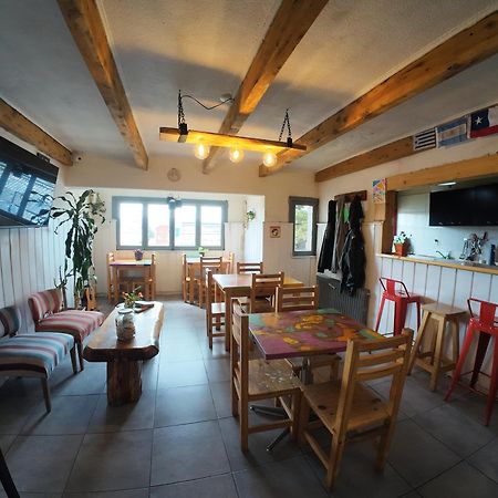 Temiscira Hostel Bariloche Buitenkant foto