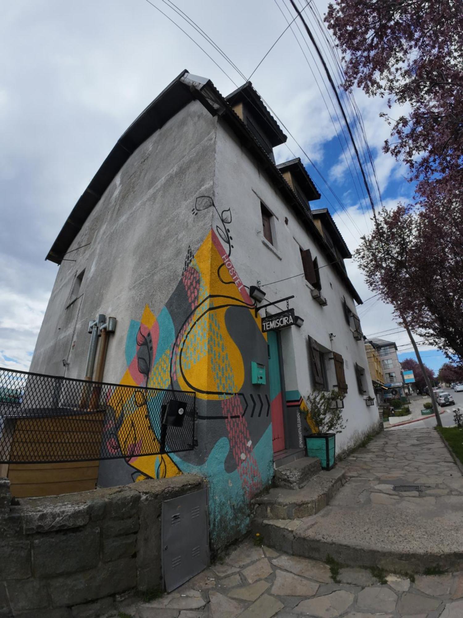Temiscira Hostel Bariloche Buitenkant foto