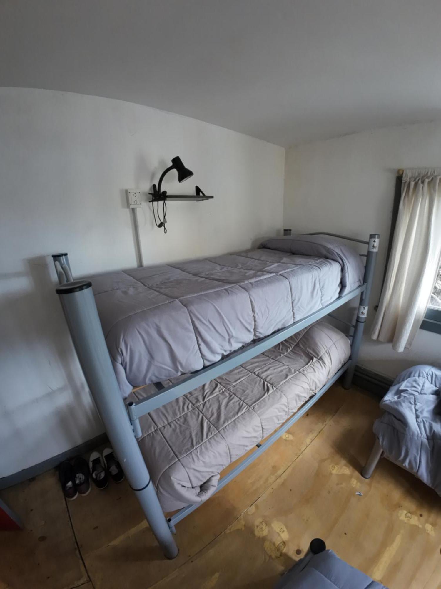Temiscira Hostel Bariloche Buitenkant foto