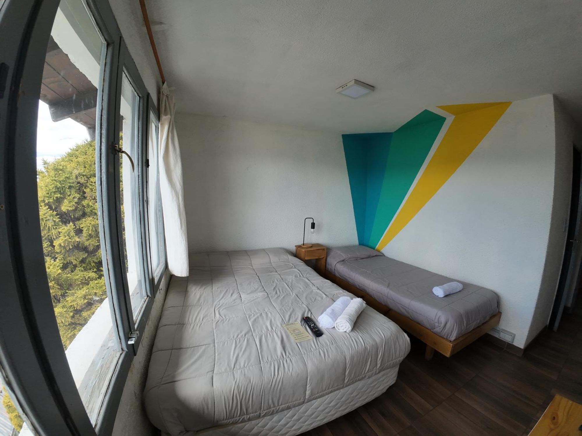 Temiscira Hostel Bariloche Buitenkant foto