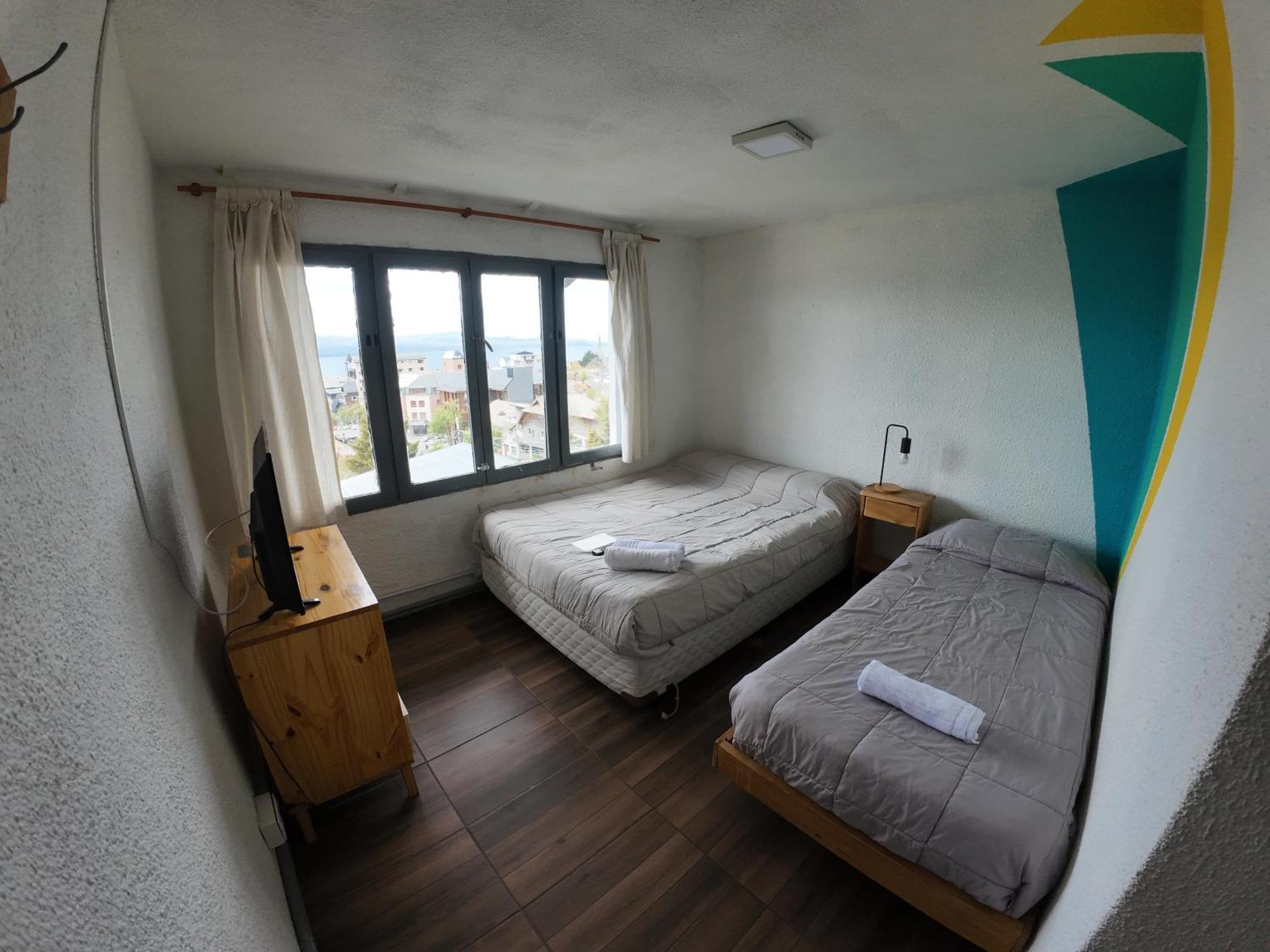 Temiscira Hostel Bariloche Buitenkant foto